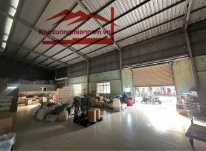 cho-thue-phuoc-ly-can-giuoc-long-an-duong-cont-24h-khuon-vien-5000m-xuong-xay-dung-1000m-vp-300m-pcc-vach-tuong-nghiem-thu-dat-tho-cu-hoan-cong-day-du-kho-cao-thoang-mat-nen-gach-men-binh-dien-150kva-kho-kien-co-gia-cho-thue-100tr-t-con-thuon