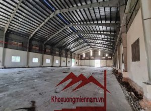 cho-thue-kho-xuong-11000m2-duong-tran-dai-nghia-xe-container-2424