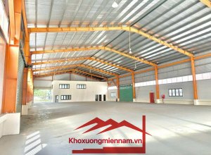 cho-thue-xuong-tai-kcn-tan-tao-khuon-vien-4500m-xuong-2700m-van-phong-1-tret-1-lau-300m2