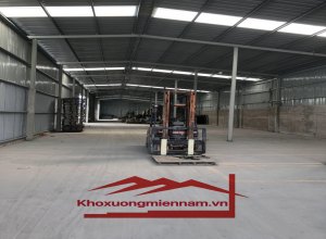 cho-thue-kho-nha-xuong-tai-tran-dai-nghia-binh-chanh-khuon-vien-2400m-xuong-1500m-100-trieu