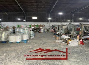 cho-thue-xuong-duong-tran-dai-nghia-khuon-vien-2000m-xuong-900m-duong-xe-cont-24h-dien-3-pha-ty-bien-6m-dinh-cao-8m-khu-vuc-xa-dan-cu-xe-cont-vo-tan-xuong-pcc-vach-tuong-nghiem-thu-phu-hop-kho-chua-san-xuat-moi-nganh-nghe-gia-cho-thue-40trt-chot-k-thuong-