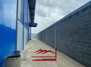 can-cho-thue-kho-canh-kcn-le-minh-xuan-dien-tich-4300m-kho-3000m-he-thong-pccc-tu-dong-nghiem-thu-binh-dien-250kva-xuong-cot-keo-zamil-cao-10m-phu-hop-kho-chua-hang-san-xuat-moi-nganh-nghe-vi-tri-cach-cao-toc-chi-3km-khu-cong-nghiep-tan-tao-4km-gia-cho-th