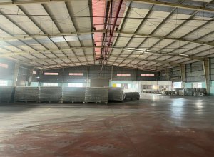 cho-thue-nha-xuong-ccn-hoang-yen-chua-la-dien-tich-lon-xe-container-247-vao-tan-xuong-dien-cong-suat-lon